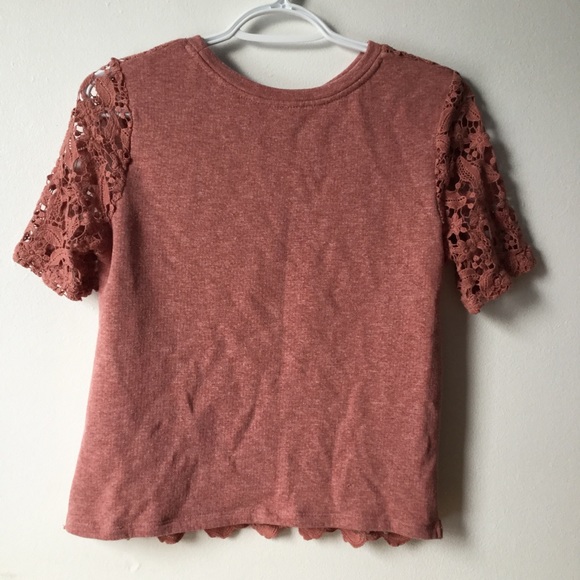 Cute crochet shirt - Picture 3 of 3